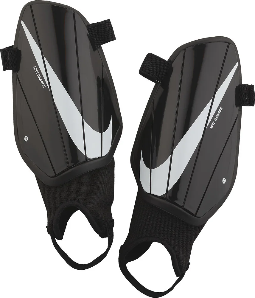 SP2164-010 Nike Charge Shinguards (Black/white/white)