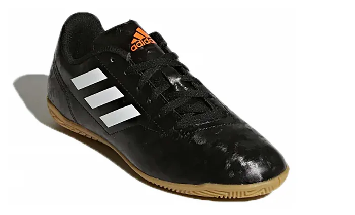 BB0556 Adidas Conquisto II IN J Black